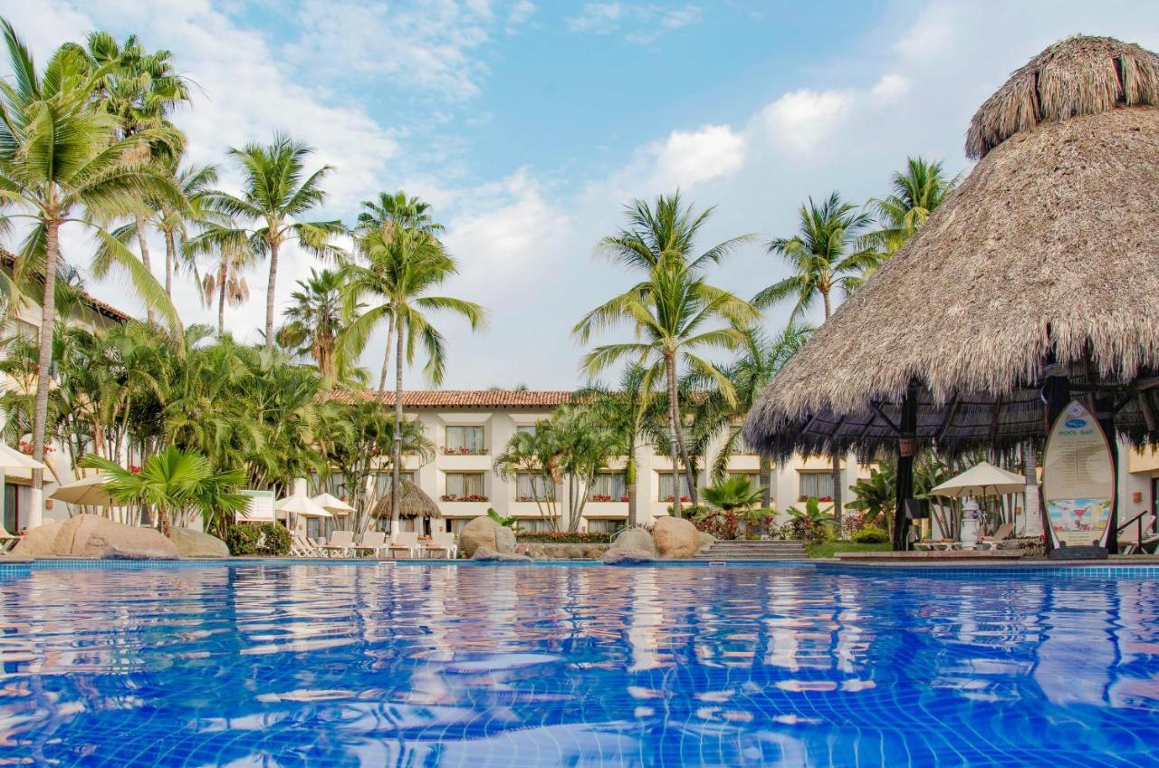 PLAZA PELICANOS CLUB BEACH RESORT | ⋆⋆⋆⋆ | PUERTO VALLARTA, MEXICO | SEASON  DEALS FROM $126